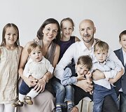 Salinių &scaron;eima. Nuotraukoje trūksta jauniausios narės Marijos