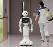 Robotas pradėjo dirbti ligoninėje