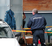 Policija i&scaron;sivežė ir seno pavyzdžio pareigūno uniformą