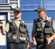 Muitininkai aptinka vis įmantriau paslėptas cigaretes