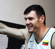 Lietuvos krep&scaron;inio rinktinės treniruotė &bdquo;Ježice&ldquo; arenoje - Darju&scaron;as Lavrinovičius