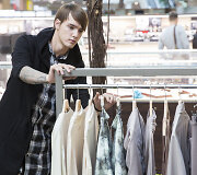 &bdquo;Fashion Vilnius SHOP&rdquo; galima įsigyti jaunų dizainerių kūrinių