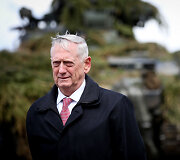 JAV Gynybos sekretoriaus J. Mattis vizitas  poligone Pabradėje