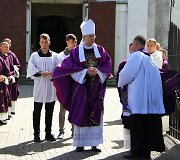 Viek&scaron;niuose &ndash; i&scaron;kilmingos tarnyboje žuvusio pareigūno S.Žymanto laidotuvės