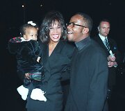 Whitney Houston ir Bobby Brownas su dukra Bobbi Kristina Brown (1994 m.)