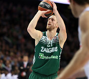 Artūras Milaknis