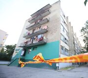 Griūvantis daugiabutis Kaune