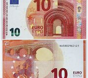 10 eurų banknotai