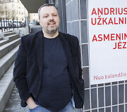 Parodos atidarymo akimirka