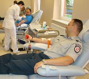 Kauno klinikose policininkai surengė kraujo dovanojimo akciją