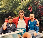 (I&scaron; kairės) A. Kosauskas, A. Sabonis ir prof. K. Vitkus JAV