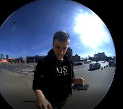 Policija ie&scaron;ko &scaron;ių asmenų