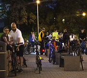 Naktinė &bdquo;kritinė masė&ldquo; kartu su &bdquo;Bike Ride Vilnius&ldquo;