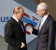 Rusijos prezidentas Vladimiras Putinas ir Europos Vadovų Tarybos pirmininkas Hermanas van Rompuy