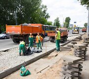 Kelininkai plu&scaron;a visame Vilniuje &ndash; remontuojamos gatvės ir &scaron;aligatviai