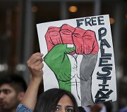 Niujorke protestas dėl Izraelio vykdomų oro atakų Gazos ruože