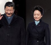 Kinijos prezidentas Xi Jinpingas su žmona Peng Liyuan