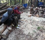 Barvų kaimo eglyne veikė naminės degtinės fabrikas