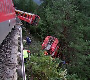 &Scaron;veicarijoje nuo bėgių nuvažiavęs traukinys