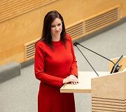 Mėgstamiausias premjerės rūbas &ndash; suknelė
