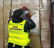 Lenkijoje įkliuvo Lietuvos pilietis su apie 2 mln. eurų vertės kontrabanda