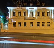 Pastatas Kalinausko g., kur vietoje banko įsikurs mokykla
