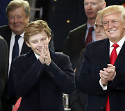 Donaldas Trumpas su sūnumi Barronu