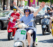 Spalvingas &bdquo;Vespa&ldquo; motorolerių sezono atidarymas