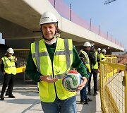 Nacionalinio stadiono statybas apžiūrėjo Vilniaus &bdquo;Žalgirio&ldquo; klubo vadovai, tarp jų ir klubo prezidentas Andrius Tapinas.