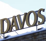 &Scaron;veicarijos specialiųjų pajėgų karys Davose