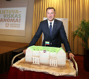 Prasidėjo Artūro Zuoko rinkimų kampanija
