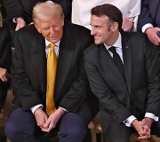 Donaldas Trumpas ir Emmanuelis Macronas