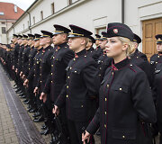 Karo akademijos kariūnai prisiekė tarnauti Lietuvos valstybei