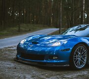 &bdquo;Mėlynuoju velniu&ldquo; praminta &bdquo;Corvette ZR-1&ldquo;