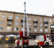 Į namą esantį &scaron;alia Seimo skubėjo ugnegesiai gelbėtojai