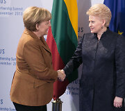 3-iasis Rytų partnerystės vir&scaron;ūnių susitikimas &bdquo;Litexpo&ldquo; parodų rūmuose Vilniuje. Vokietijos kanclerė Angela Merkel.