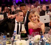 Jimas Tothas, Michaelas Strahanas ir Reese Witherspoon
