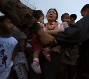 Žmonės Taklobano oro uoste