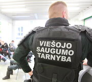 Vie&scaron;ojo saugumo tarnyba LFF stadione
