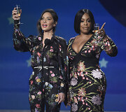 Olivia Munn ir Niecy Nash