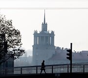 Vilnius paniręs į melsvą rūką