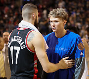 Jonas Valančiūnas ir Mindaugas Kuzminskas