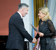 Kultūros ministrė Liana Ruokytė-Jonsson įteikė Kultūros ministerijos premijas