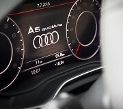Vilniuje pristatyti naujieji &bdquo;Audi A5&ldquo; ir Q2 automobiliai 