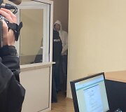 Į teismą atvežtas i&scaron;žaginimu įtariamas vyras