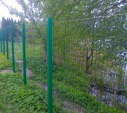 Aplinkosaugininkai pradėjo griauti neleistinas tvoras prie vandens telkinių