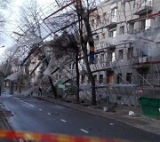 Nuvirtę pastoliai