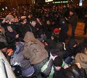 Protestuotojų susirėmimas Donecke 