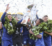 Kauno &bdquo;Stumbro&ldquo; futbolininkai &scaron;venčia pergalę LFF taurės turnyro finale