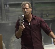 Melas Gibsonas filme &bdquo;Nesunaikinami 3&ldquo;